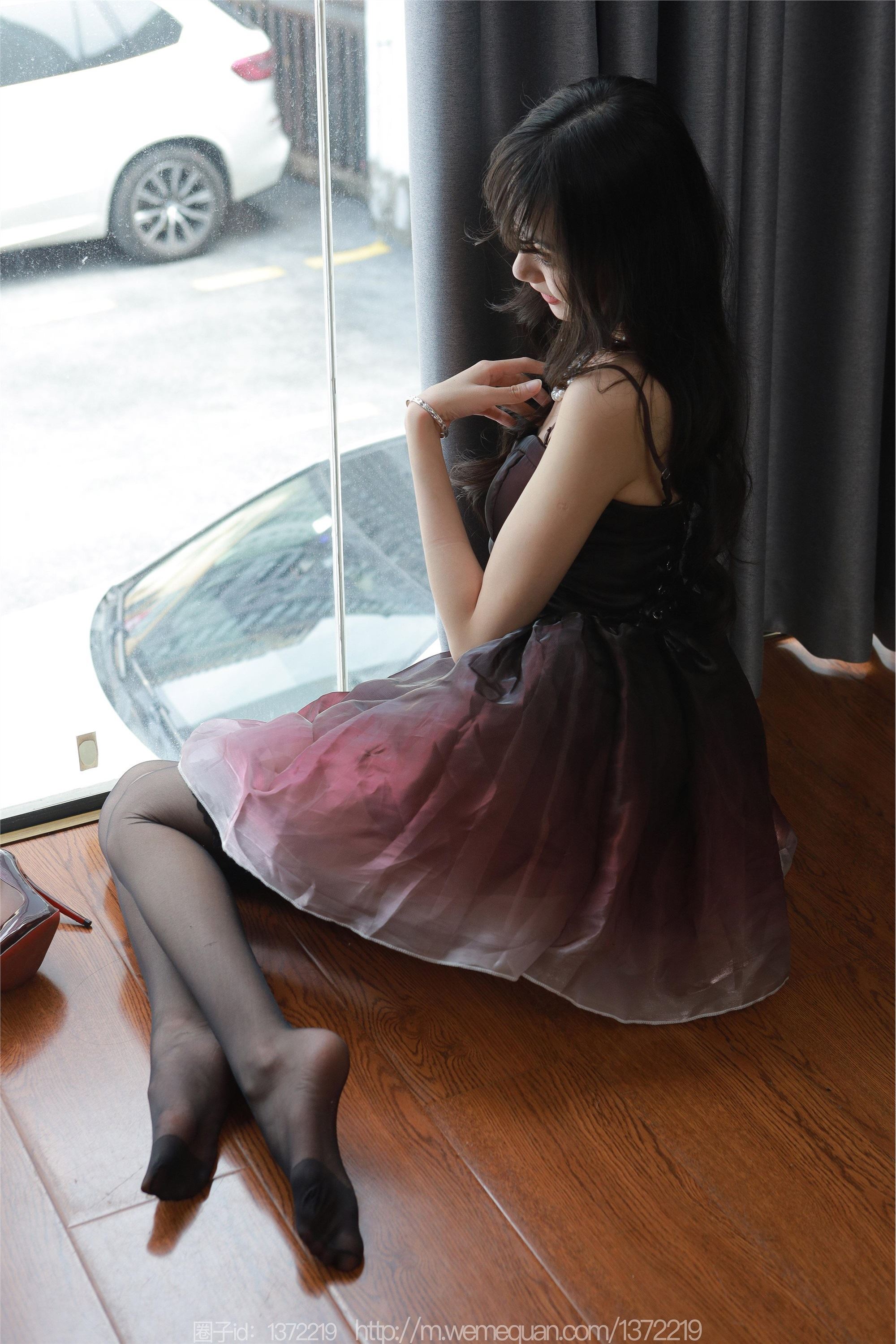 IESS异思趣向  2023.04.30 丝享家 1437 团团 《黑色吊带袜》